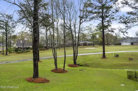 Exterior - 87108 Highpoint Dr, Diamondhead, MS 39525 photo 3 of 8