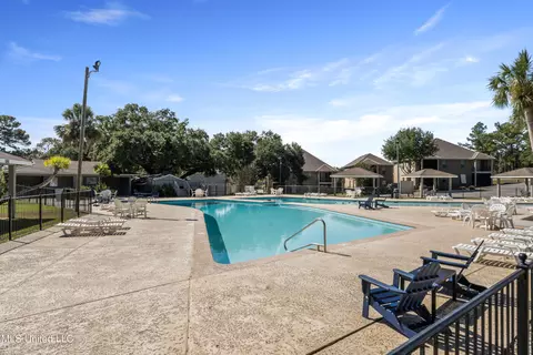 Exterior - 87108 Highpoint Dr, Diamondhead, MS 39525 photo 6 of 8