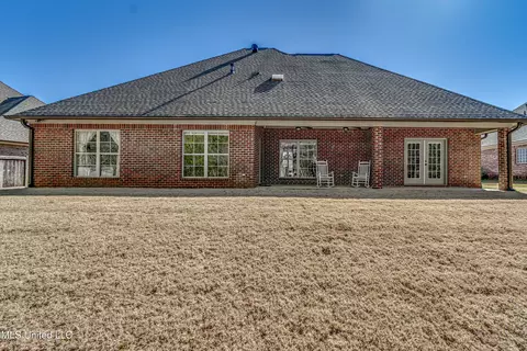 Exterior - 175 Eastside Dr, Brandon, MS 39047 photo 10 of 12