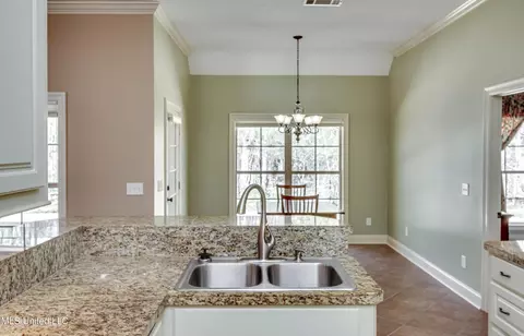 Kitchen - 175 Eastside Dr, Brandon, MS 39047 photo 2 of 6