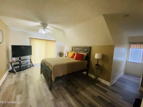 Bedroom - 12130 Springridge Rd, Terry, MS 39170 photo 6 of 7