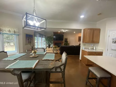 Dining - 12130 Springridge Rd, Terry, MS 39170 photo 4 of 4
