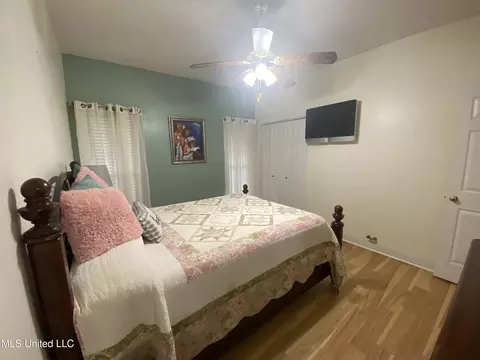Bedroom - 12130 Springridge Rd, Terry, MS 39170 photo 5 of 7