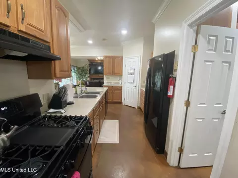 Entry Way - 12130 Springridge Rd, Terry, MS 39170 photo 1 of 2