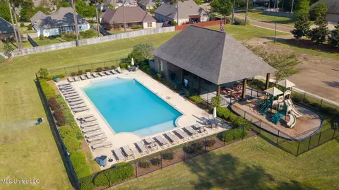 Exterior - 101 Talons Trl, Madison, MS 39110 photo 11 of 18