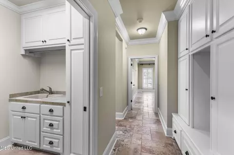 Entry Way - 101 Talons Trl, Madison, MS 39110 photo 2 of 3