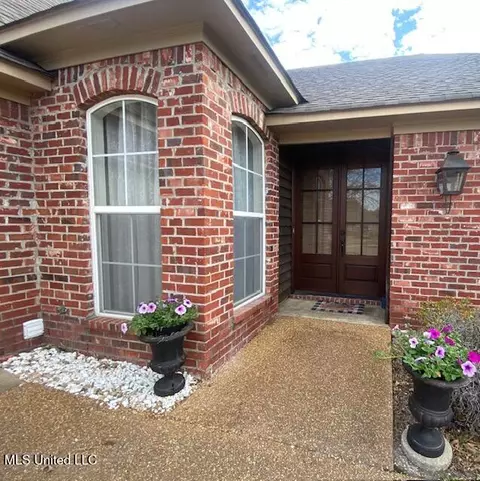 213 Provonce Park, Brandon, MS 39042 photo 2