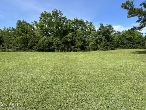 0 Bay Cove Dr, Bay Saint Louis, MS 39520