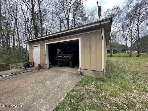 Other - 3026 Daves Cir, Brandon, MS 39042 photo 3 of 11