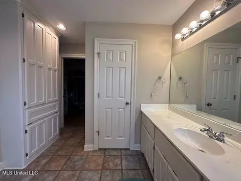 Other - 3026 Daves Cir, Brandon, MS 39042 photo 8 of 11