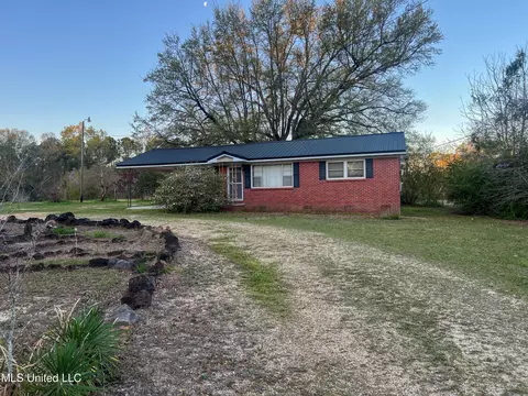 258 Wes Havard Rd, Lucedale, MS 39452