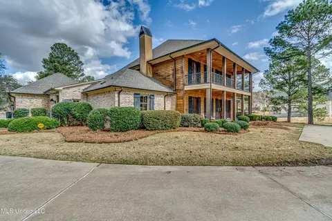 401 Johnstone Dr, Madison, MS 39110 photo 2