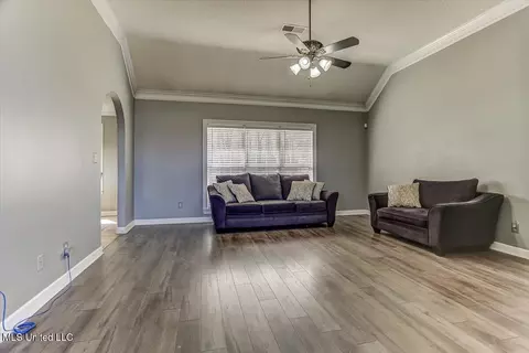 53 W Pebble Creek Cv, Hernando, MS 38632 photo 6