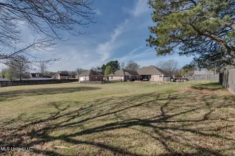 Exterior - 7480 Davidson Rd, Olive Branch, MS 38654 photo 13 of 18