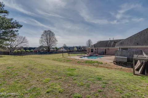 Exterior - 7480 Davidson Rd, Olive Branch, MS 38654 photo 10 of 18