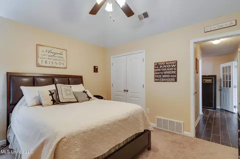 Bedroom - 7480 Davidson Rd, Olive Branch, MS 38654 photo 4 of 4