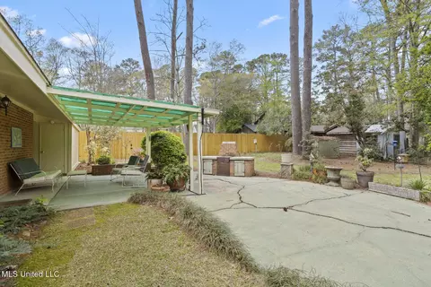Exterior - 2136 E Northside Dr, Jackson, MS 39211 photo 3 of 5