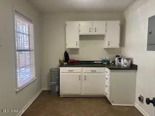 779 White Cir, Grenada, MS 38901 photo 17