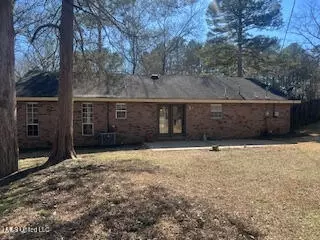 779 White Cir, Grenada, MS 38901 photo 21
