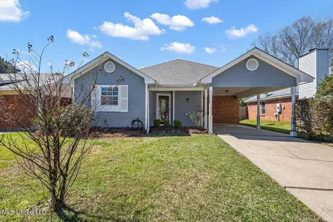 203 Falcon Cv, Brandon, MS 39047