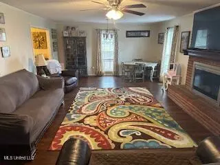 1322 Murff Dr, Grenada, MS 38901 photo 4