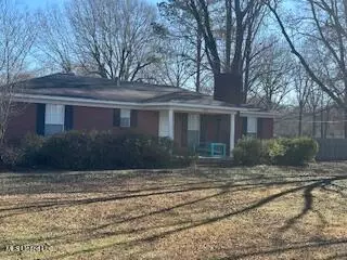 1322 Murff Dr, Grenada, MS 38901 photo 3