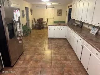 1322 Murff Dr, Grenada, MS 38901 photo 8