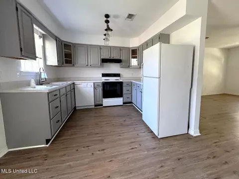 Kitchen - 22228 Riverline Rd, Saucier, MS 39574 photo 2 of 3