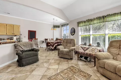 9082 Fox Cv, Olive Branch, MS 38654 photo 28