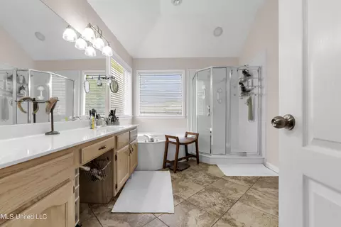 9082 Fox Cv, Olive Branch, MS 38654 photo 24