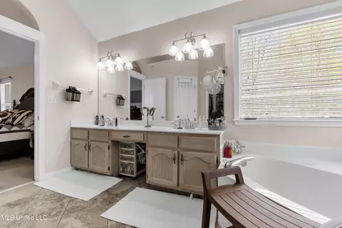 9082 Fox Cv, Olive Branch, MS 38654 photo 26