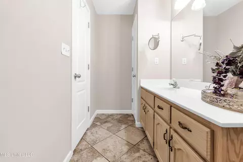9082 Fox Cv, Olive Branch, MS 38654 photo 30