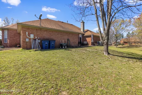 9082 Fox Cv, Olive Branch, MS 38654 photo 17
