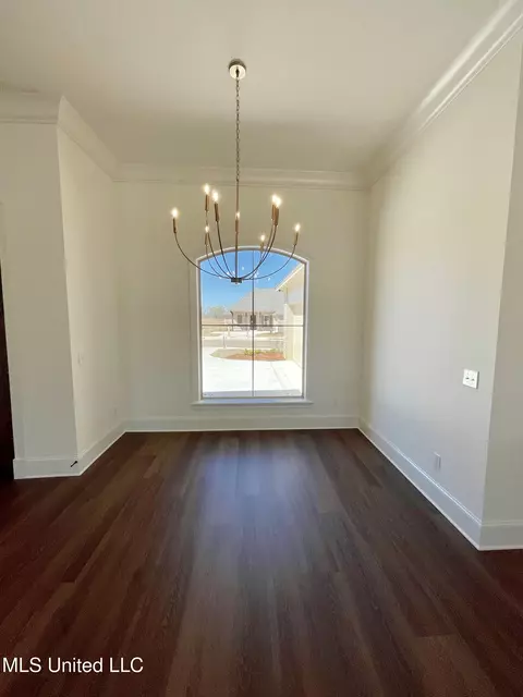 Dining - 472 Aurora Cir, Canton, MS 39046 photo 1 of 1