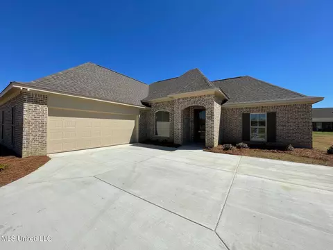 Exterior - 472 Aurora Cir, Canton, MS 39046 photo 3 of 6