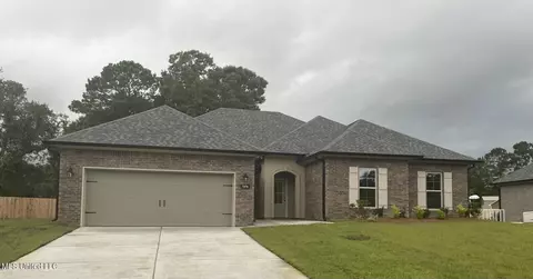 7278 S Aberdeen Dr, Pass Christian, MS 39571