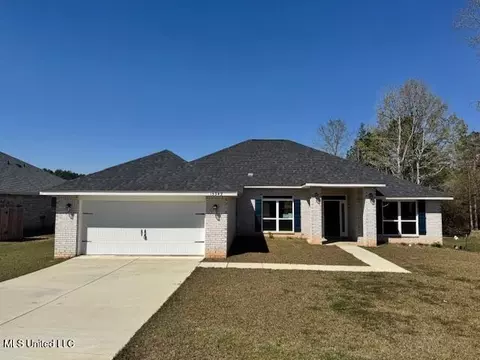 15349 Lakeview Ct, Gulfport, MS 39503