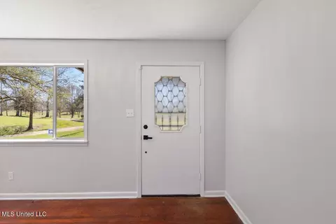 Entry Way - 4630 Wynndale Rd, Terry, MS 39170 photo 1 of 1