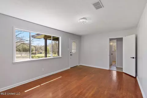 Living - 4630 Wynndale Rd, Terry, MS 39170 photo 1 of 5