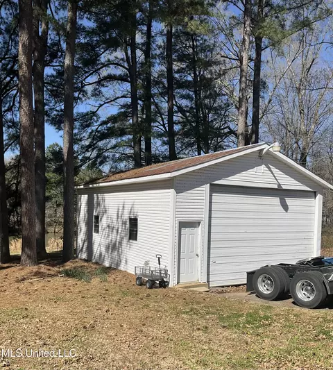 Other - 6776 Whippoorwill Rd, Olive Branch, MS 38654 photo 1 of 6