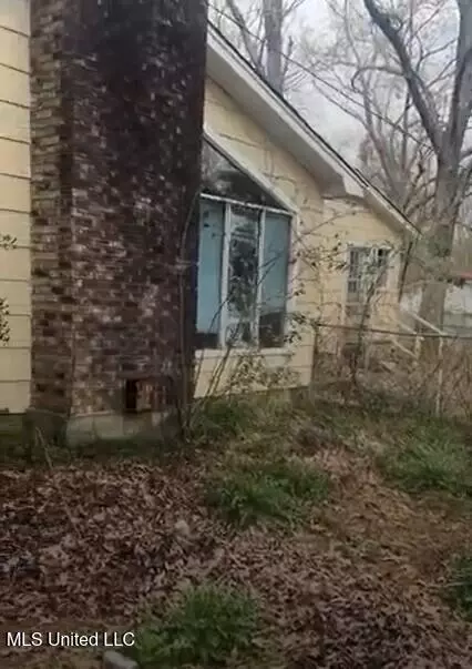 3922 Forest Lake Dr, Jackson, MS 39212 photo 8