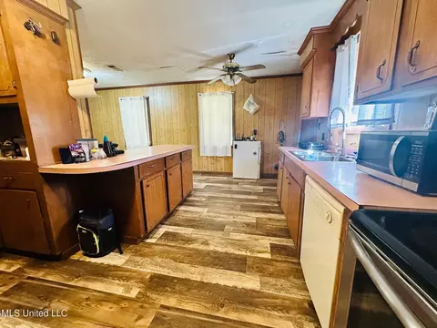 1147 Vfw Rd, Lake, MS 39092 photo 7
