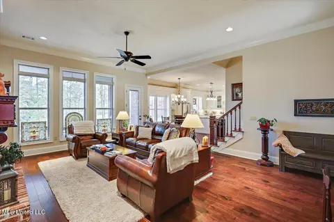 112 Willow Crest Cir, Brandon, MS 39047 photo 10