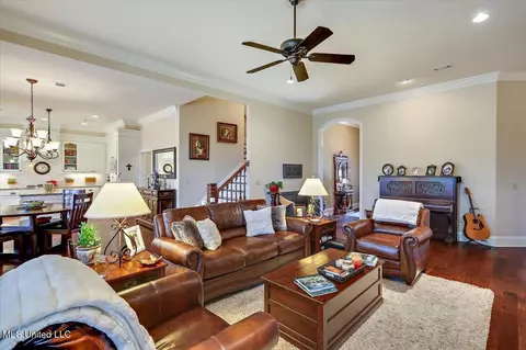 112 Willow Crest Cir, Brandon, MS 39047 photo 11