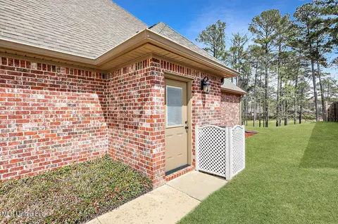 112 Willow Crest Cir, Brandon, MS 39047 photo 7