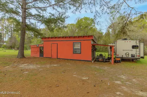 143 Katie Eubanks Rd, Lucedale, MS 39452 photo 18