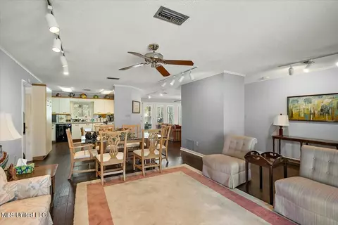 1411 Roswell Dr, Jackson, MS 39211 photo 6