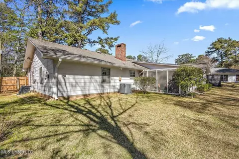 1411 Roswell Dr, Jackson, MS 39211 photo 32