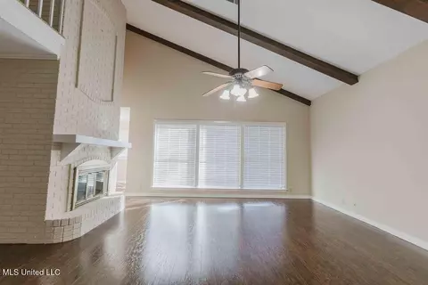 Living - 19 Timber Ridge Dr, Brandon, MS 39042 photo 2 of 3
