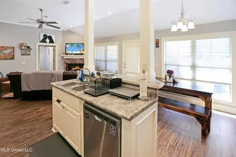 118 Rollingwood Dr, Brandon, MS 39042 photo 13